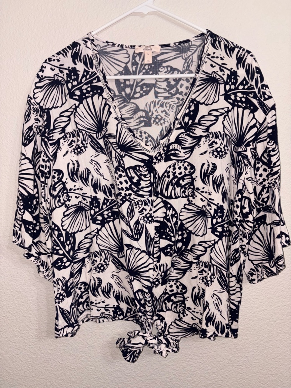 Women’s Como Vintage Black White Tropical Tie Front Blouse Size L